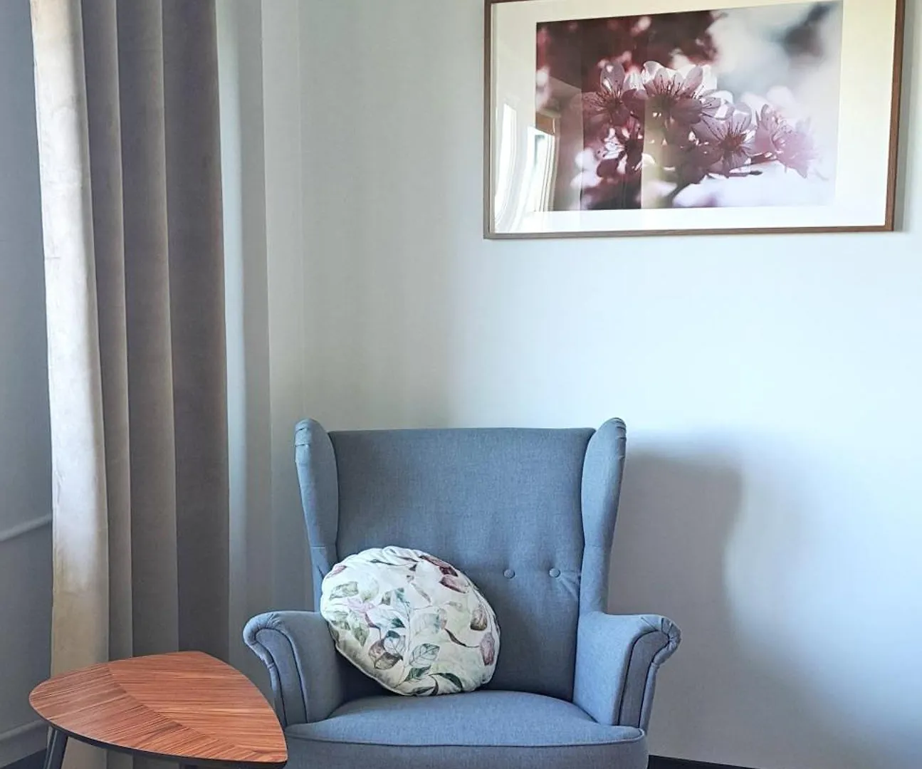 Falcon Apartment 5 Metro Sgh Warsaw